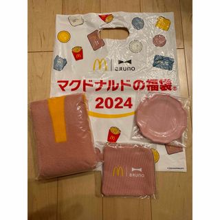 マクドナルド(マクドナルド)のマクドナルド　ピンク　ブルーノ　2024 新品未使用　3点セット(ノベルティグッズ)