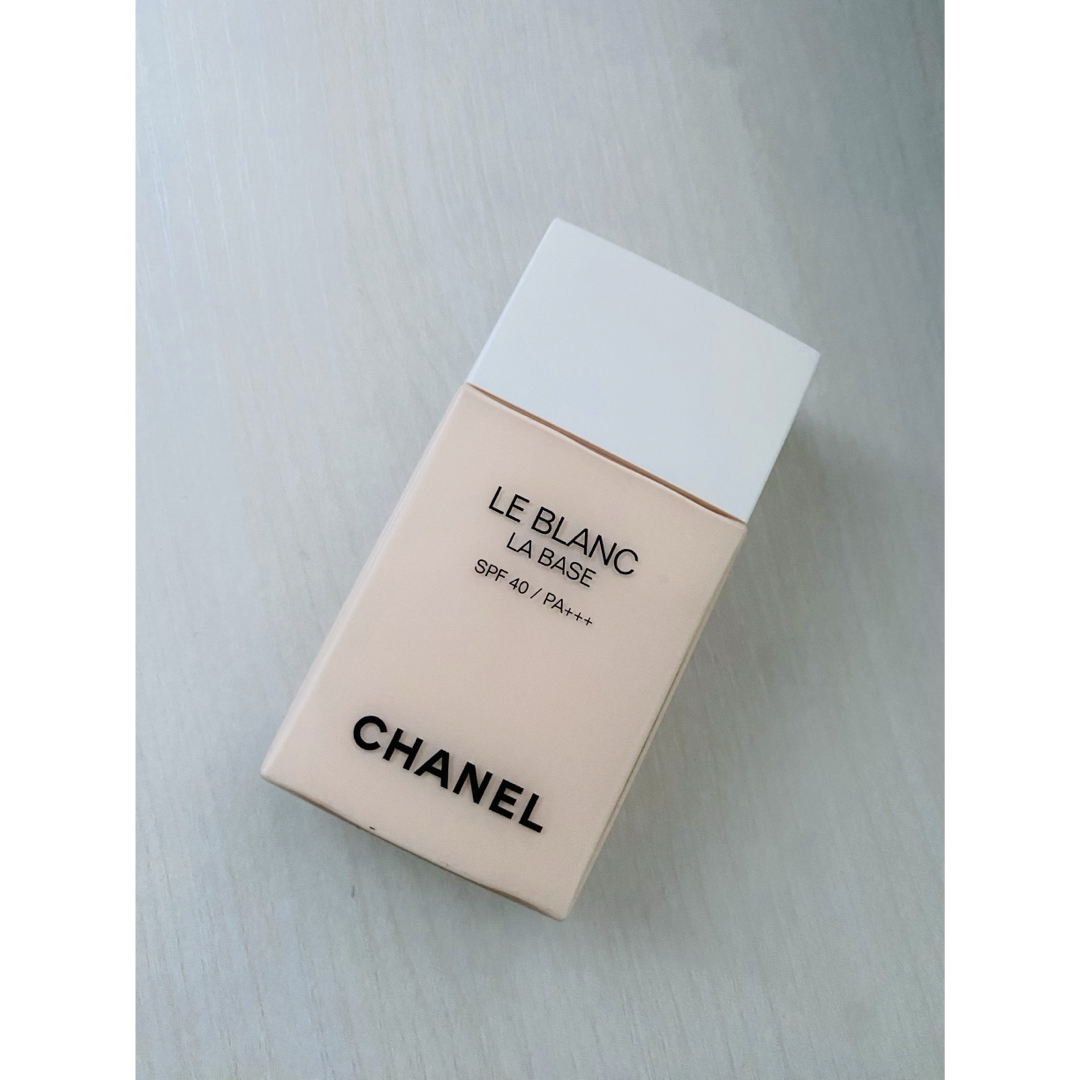 CHANEL(シャネル)のCHANEL ル　ブラン　ラ　バーズ　【ロゼ】 コスメ/美容のベースメイク/化粧品(化粧下地)の商品写真