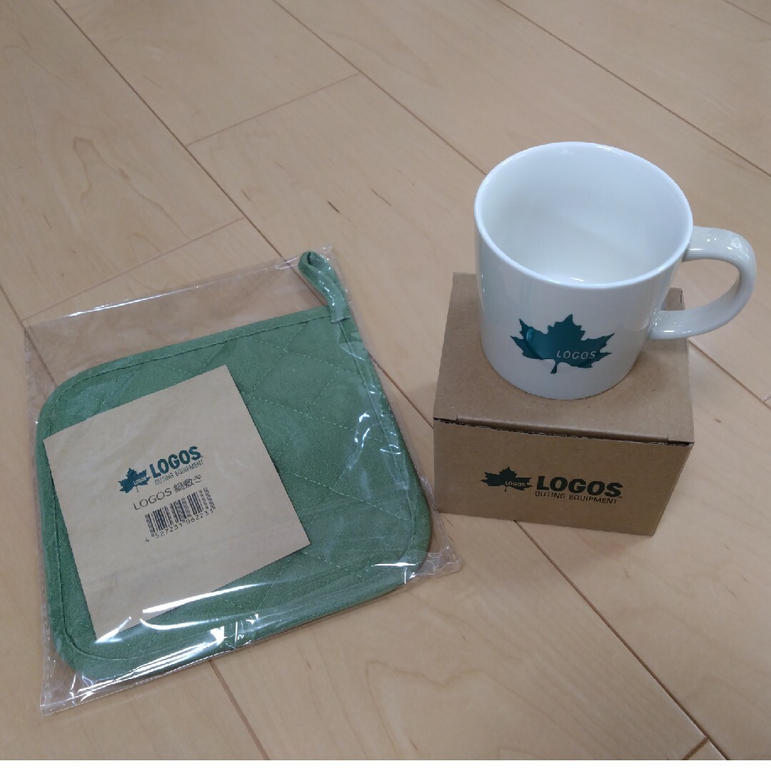 LOGOS(ロゴス)のLOGOS　マグカップ　鍋敷き インテリア/住まい/日用品のキッチン/食器(グラス/カップ)の商品写真