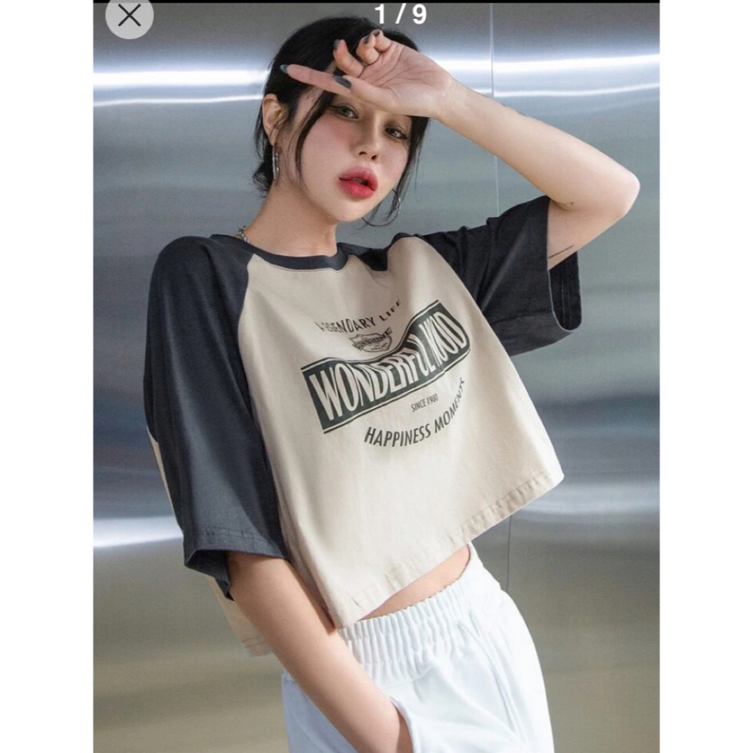 SHEINのTシャツの通販 by ですぺ's shop｜ラクマ