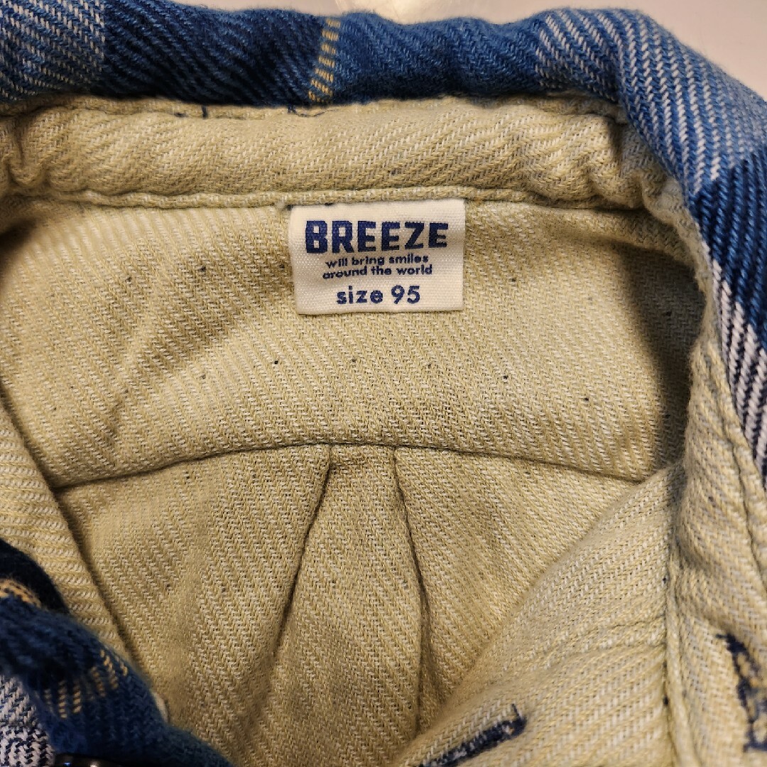 BREEZE(ブリーズ)のBREEZE ブルーチェックシャツ 95㎝ブリーズ キッズ/ベビー/マタニティのキッズ服男の子用(90cm~)(Tシャツ/カットソー)の商品写真