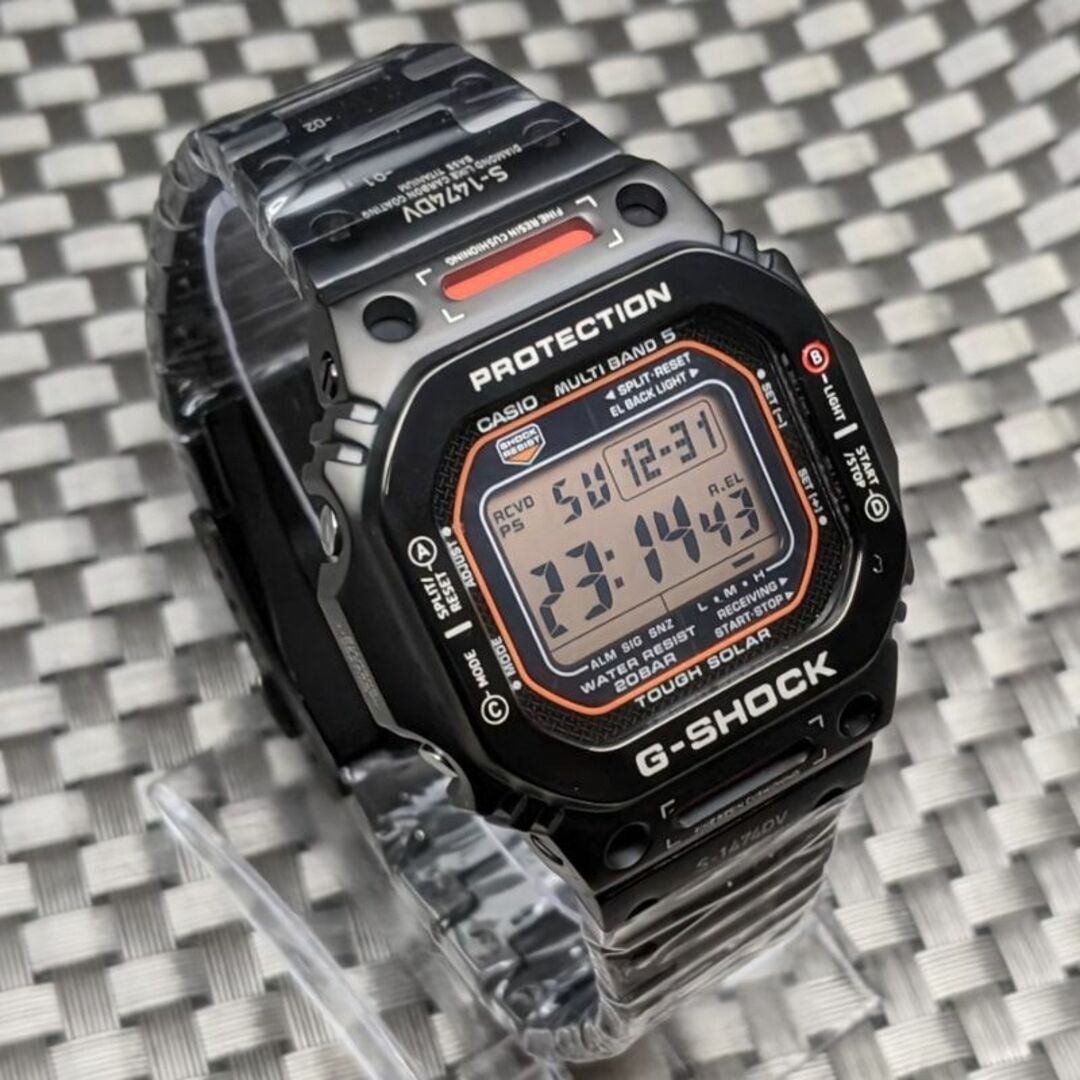 CASIO(カシオ)のG-SHOCK GW-M5600R フルメタル -GMW-B5000TVA MO メンズの時計(腕時計(デジタル))の商品写真