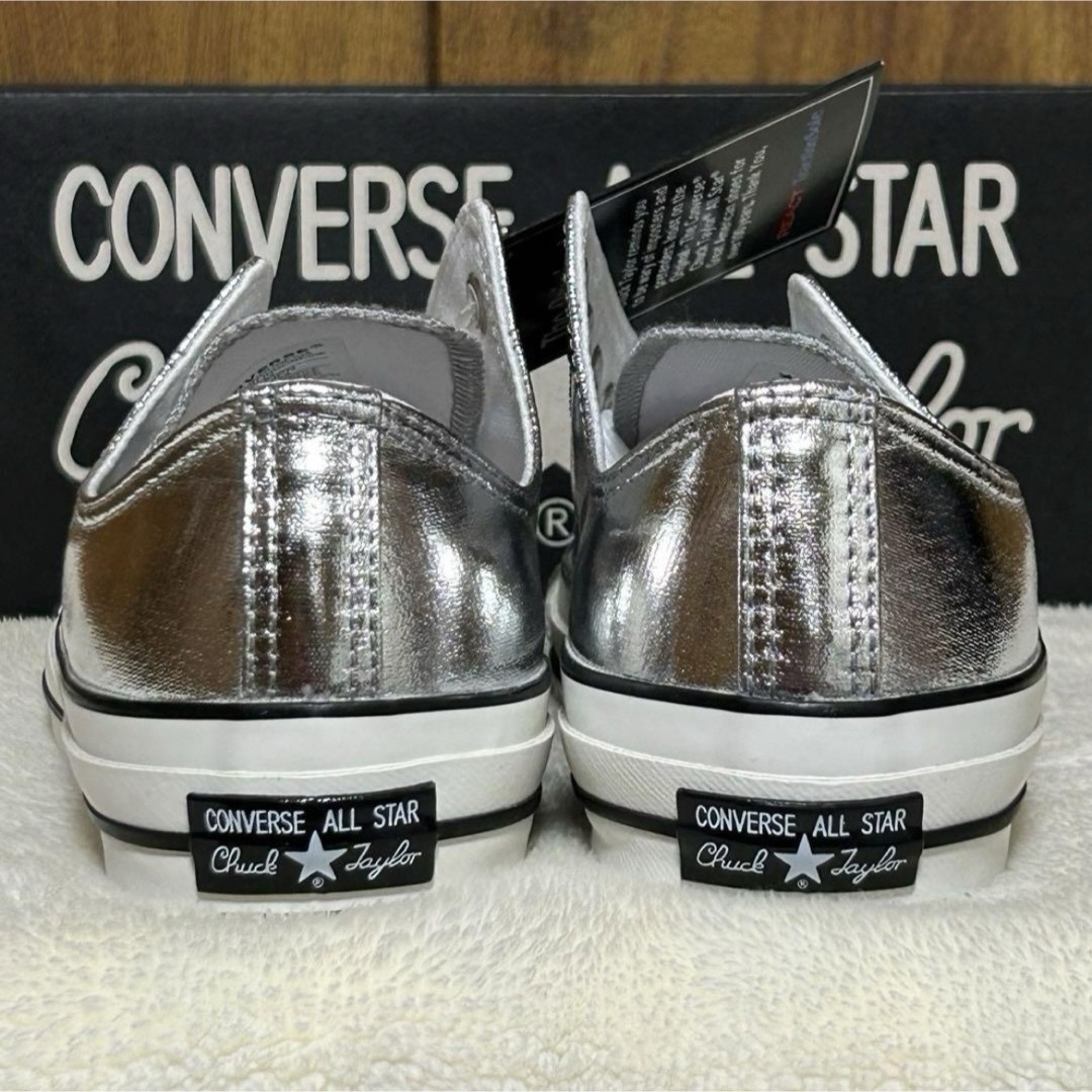 新品未使用】CONVERSE チャックテイラー シルバー 24㎝ 新品未使用】CONVERSE チャックテイラー シルバー 24㎝