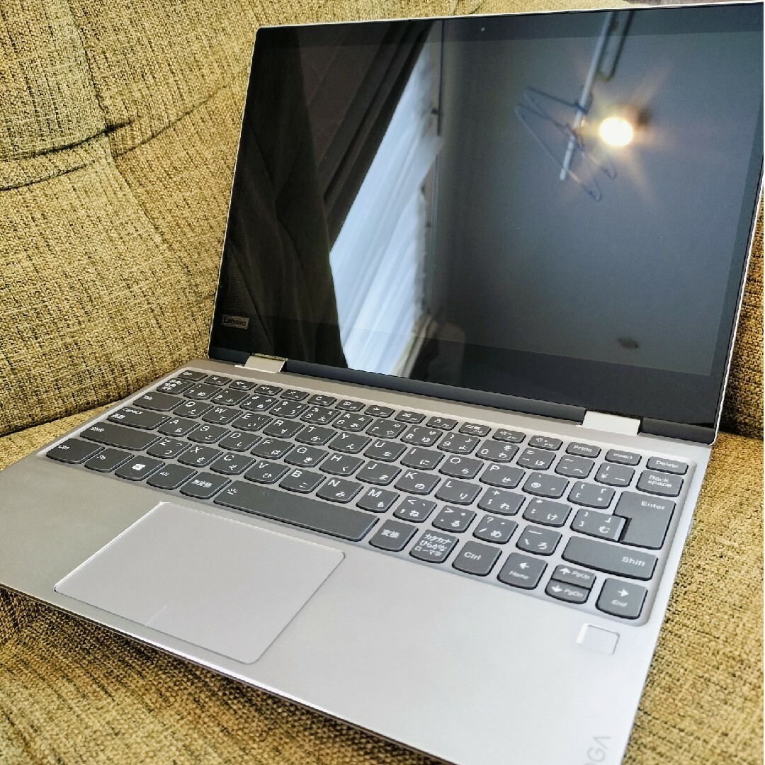 LG HF65LS 超単焦点LEDプロジェクター LG HF65LS 超単焦点LEDプロジェクター