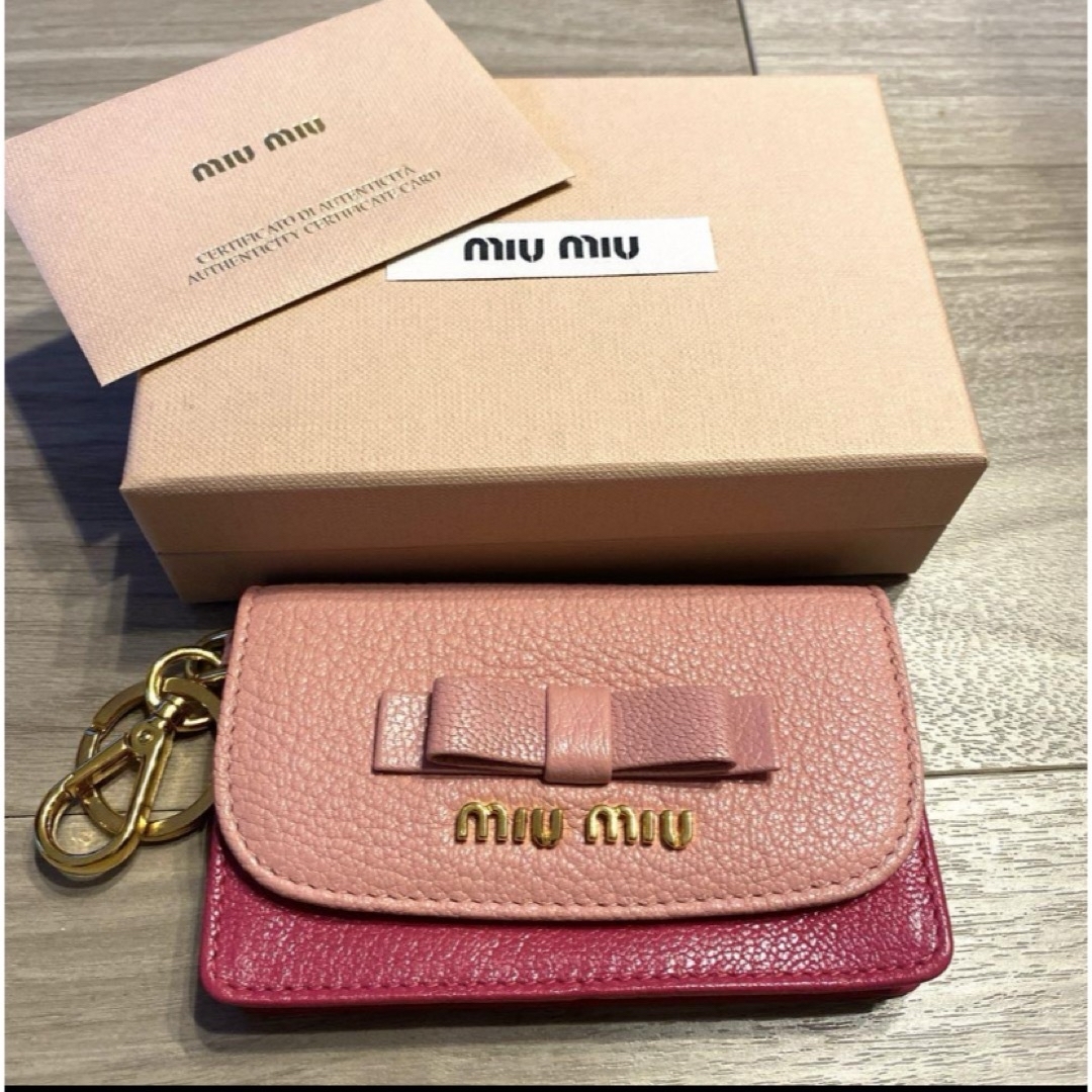 新品未使用♡ミュウミュウ miumiu カードケースキーケース リボン ピンク | フリマアプリ ラクマ