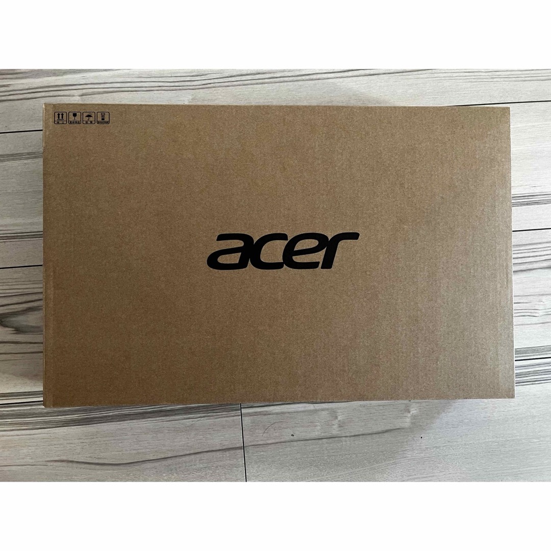Acer ノートパソコン Swift Go SFG14-71-F76Y/GDスマホ/家電/カメラ