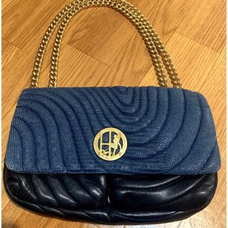 ヘンリベンデル(Henri Bendel)の【初売りSALE】売れなければ削除します！ヘンリベンデル　ショルダーバッグ(ショルダーバッグ)