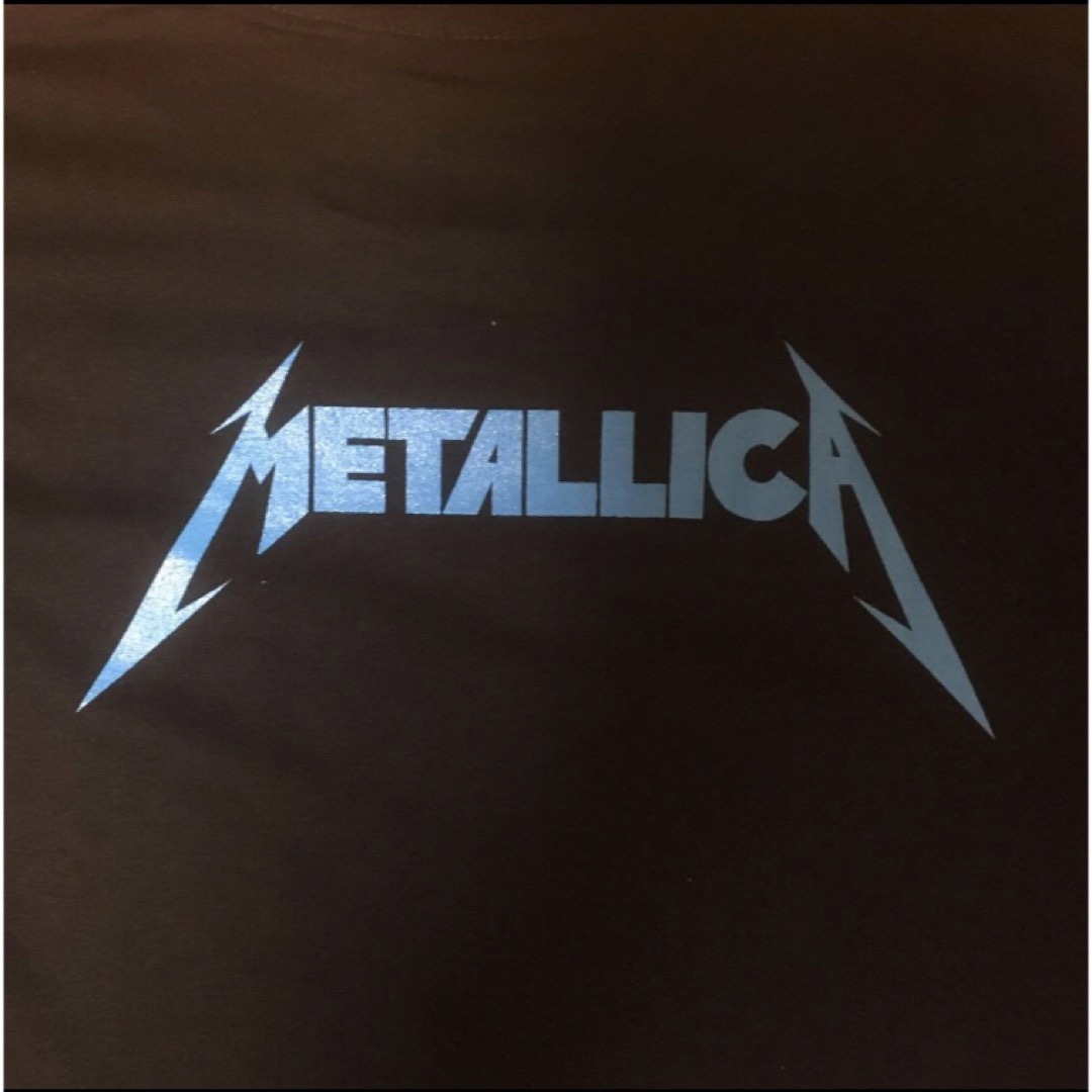 METALLICA(メタリカ)の【XLサイズ】メタリカ☆バンドTシャツ　両面プリント　ブラック　新品未使用 メンズのトップス(Tシャツ/カットソー(半袖/袖なし))の商品写真