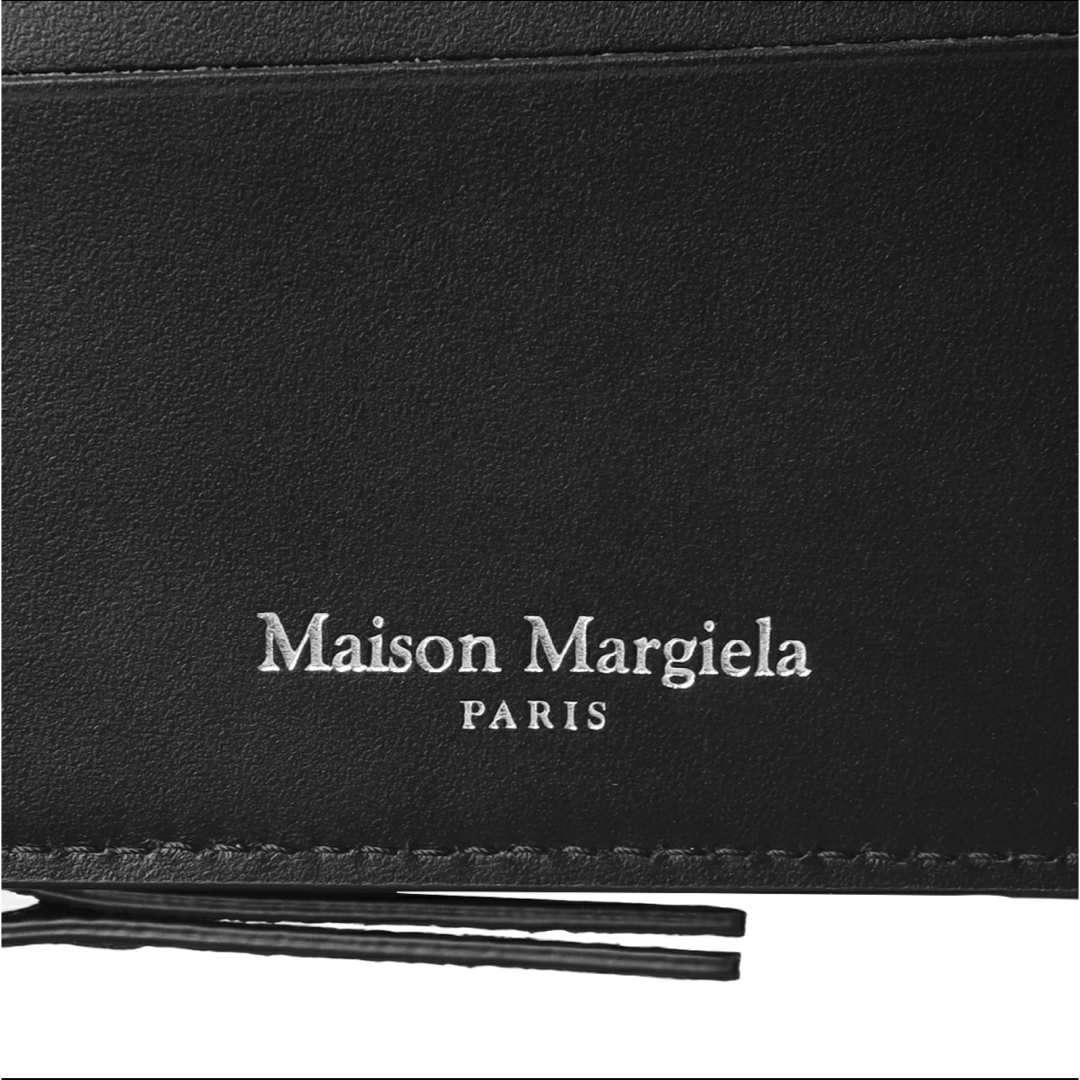 Maison Martin Margiela(マルタンマルジェラ)の【23年AW新作】Maison Margiela 二つ折り財布SA1UI0020 メンズのファッション小物(折り財布)の商品写真