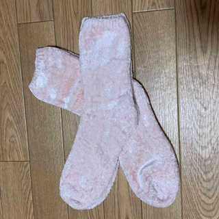 チュチュアンナ(tutuanna)の新品　チュチュアンナ モコモコ靴下2足セット(ソックス)
