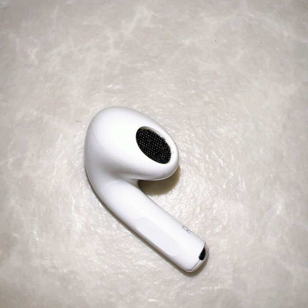 AirPods 第3世代 右耳のみ エアーポッズ Apple 正規品 第三世代の通販