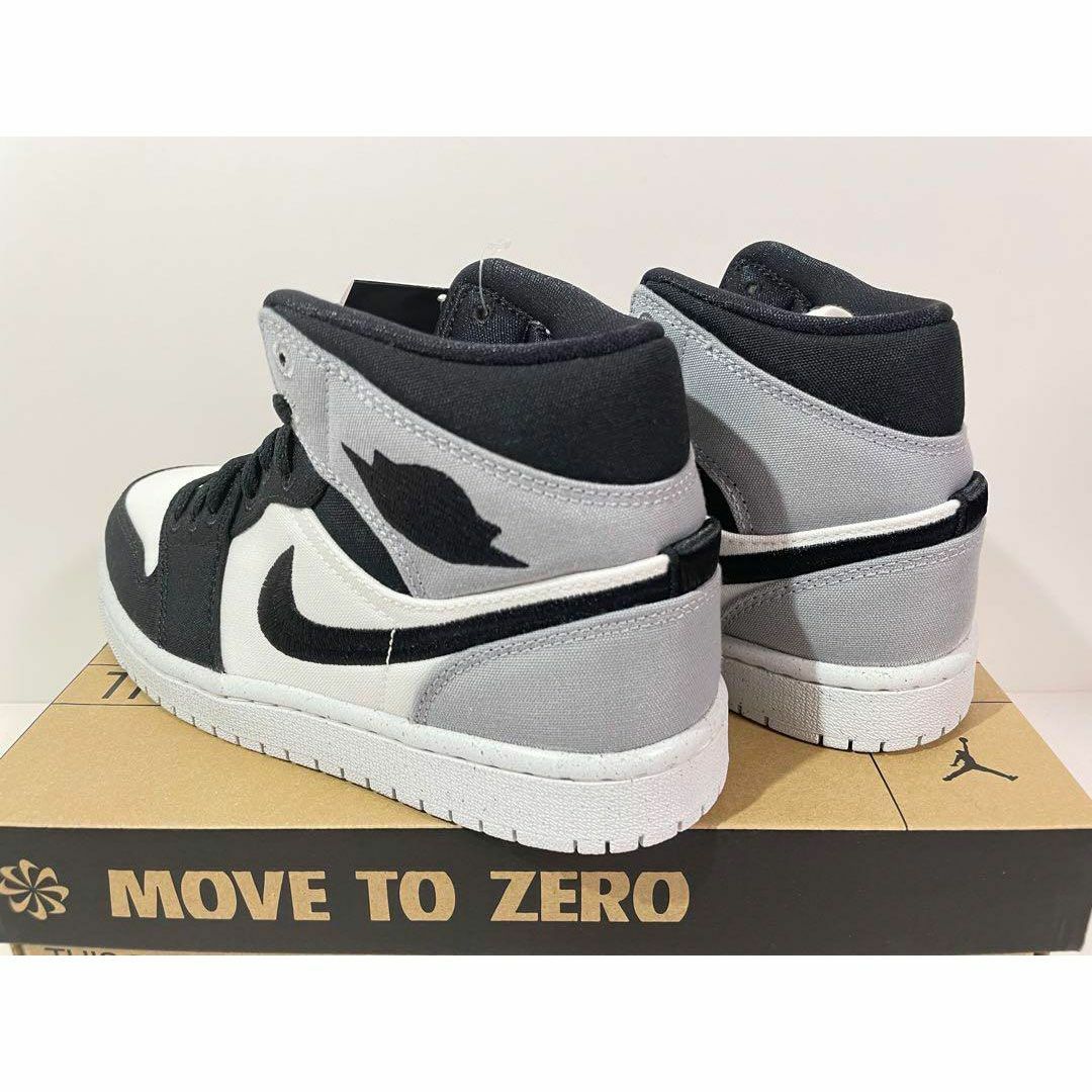 NIKE(ナイキ)の【新品】23.5cm NIKE AirJordan1MID ライトスチールグレー レディースの靴/シューズ(スニーカー)の商品写真