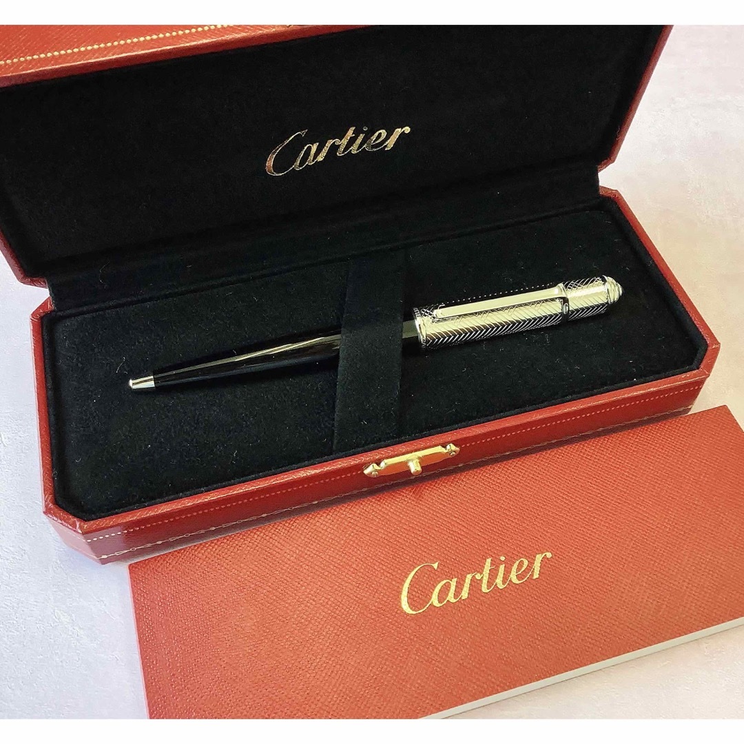 Cartier(カルティエ)の新品 カルティエ ボールペン cartier  ディアボロ デコール シェブロン インテリア/住まい/日用品の文房具(ペン/マーカー)の商品写真