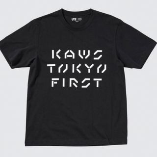 ユニクロ(UNIQLO)のUNIQLO　KAWS　カウズ　UT　グラフィックTシャツ(Tシャツ/カットソー(半袖/袖なし))