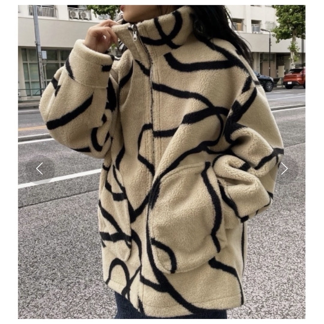 Ameri VINTAGE(アメリヴィンテージ)のameri vintage 2way boa jacket アメリビンテージ レディースのジャケット/アウター(毛皮/ファーコート)の商品写真