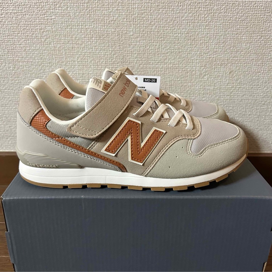 New Balance(ニューバランス)の【新品未使用！タグ付き！】ニューバランス キッズスニーカー 24.0㎝ キッズ/ベビー/マタニティのキッズ靴/シューズ(15cm~)(スニーカー)の商品写真