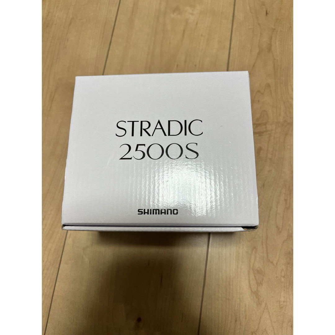 シマノリールサイズシマノ SHIMANO 19ストラディック 2500S