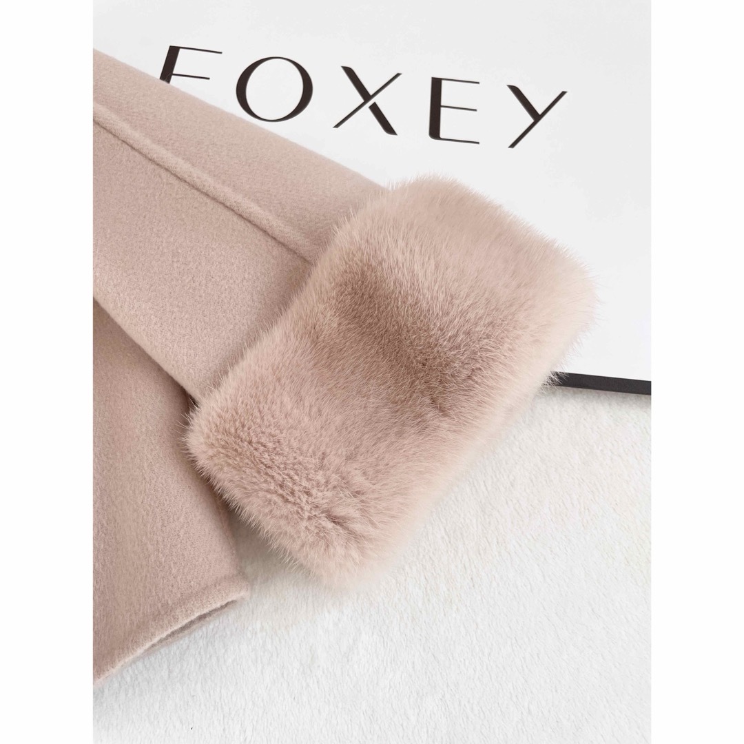FOXEY(フォクシー)の最終価格　FOXEY カシミヤ100 ダブルフェイス　ジャケット　ミンクファー レディースのジャケット/アウター(毛皮/ファーコート)の商品写真