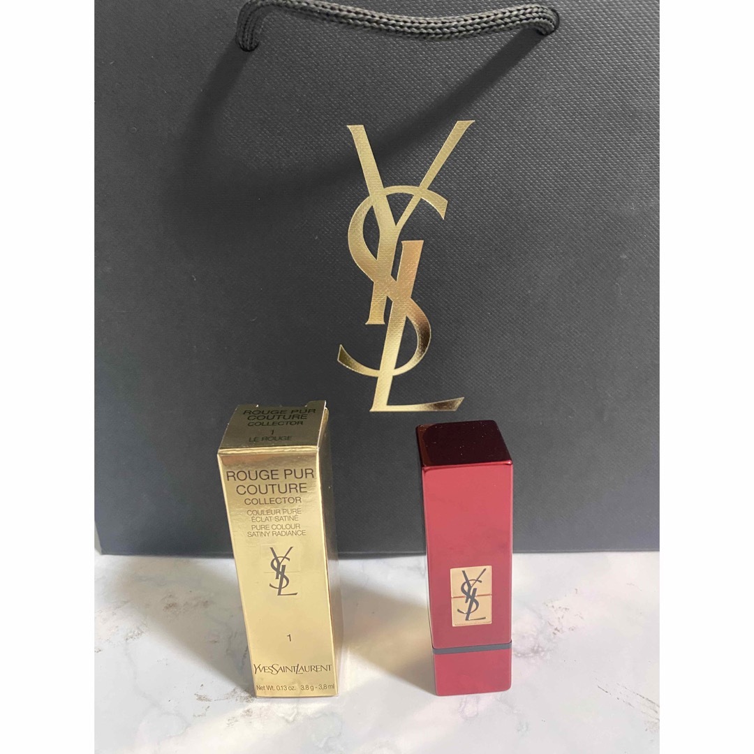 Yves Saint Laurent Beaute(イヴサンローランボーテ)のサンローラン ルージュピュールクチュールコレクター リップ 口紅 赤 レッド コスメ/美容のベースメイク/化粧品(口紅)の商品写真