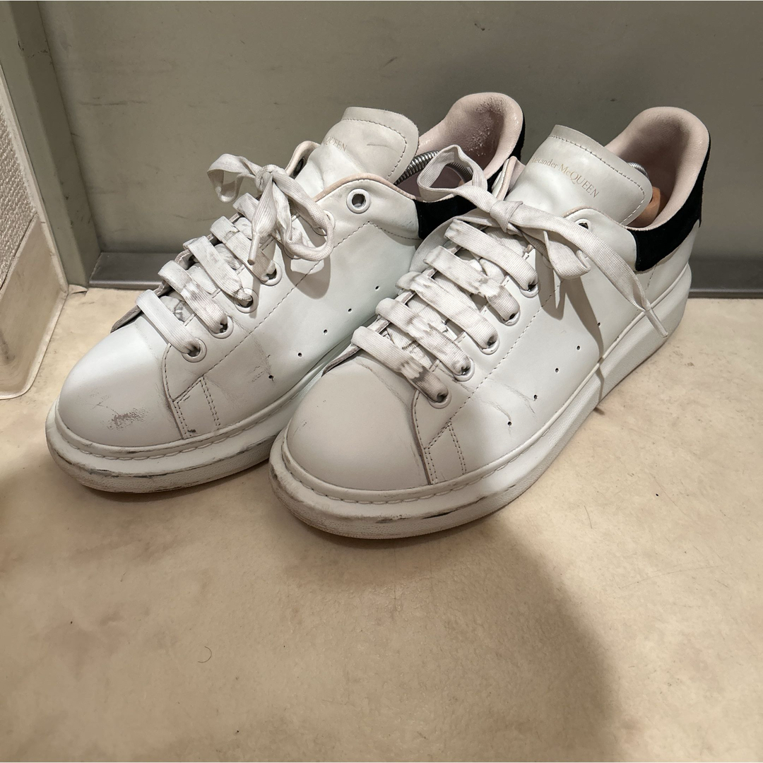 スニーカーALEXANDER McQUEEN オーバーサイズドスニーカー