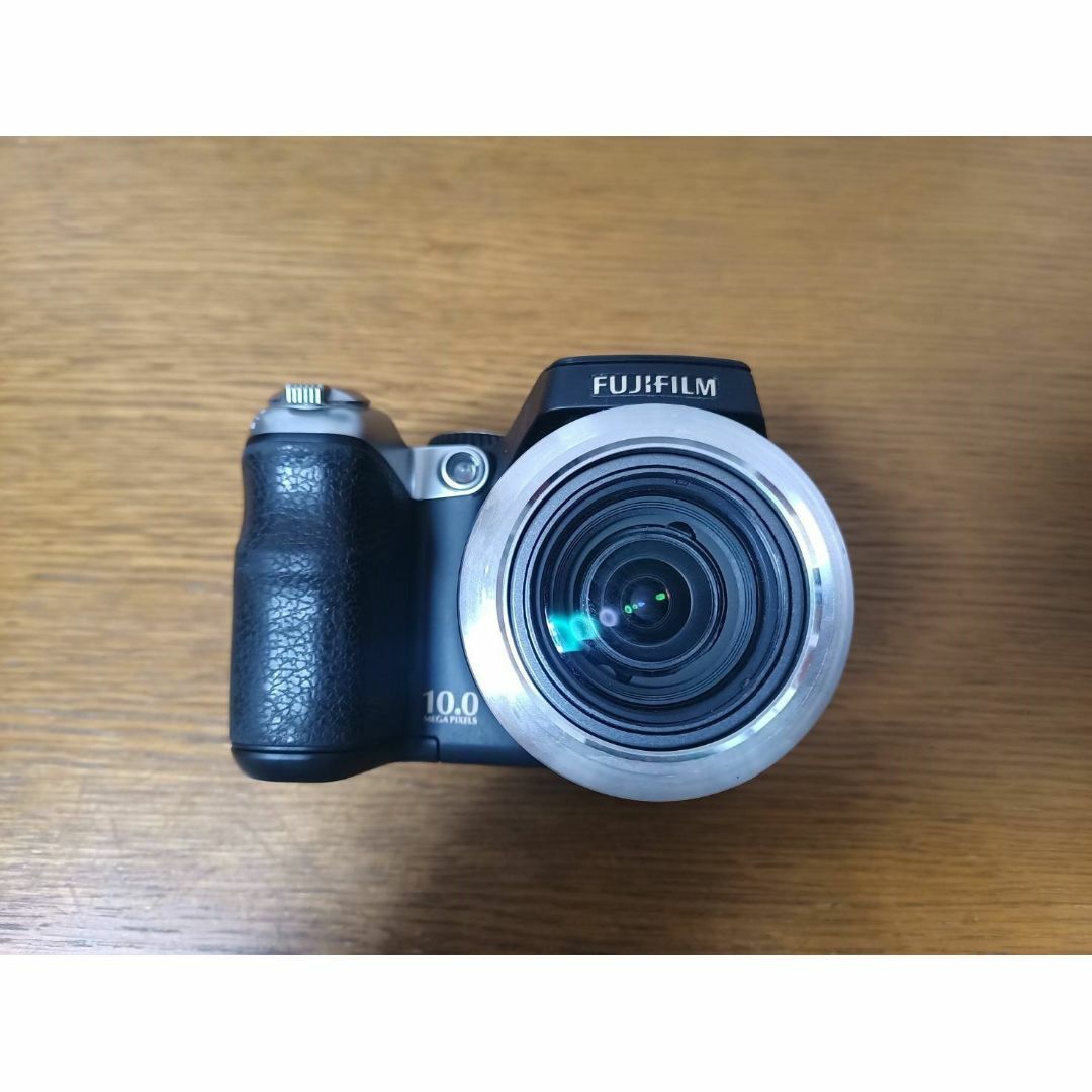 富士フイルム(フジフイルム)のFinepix S8100fd スマホ/家電/カメラのカメラ(コンパクトデジタルカメラ)の商品写真
