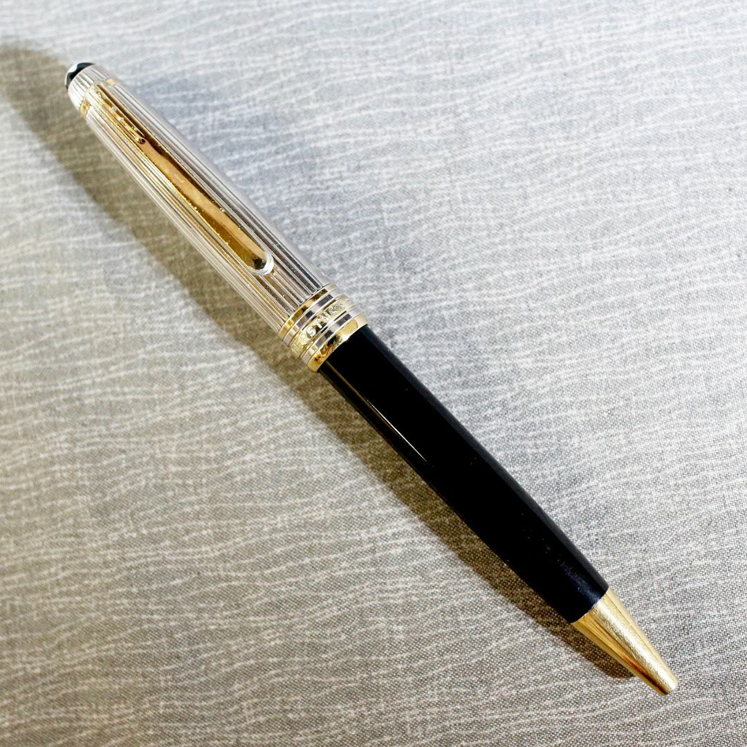 MONTBLANC(モンブラン)の【送料込み】モンブラン ボールペン １６４１ ソリテール ドュエ シルバー マイ インテリア/住まい/日用品の文房具(ペン/マーカー)の商品写真