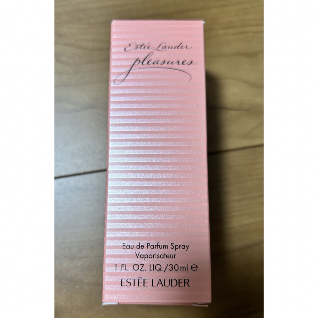 Estee Lauder(エスティローダー)の新品⭐️香水エスティーローダー　プレジャース コスメ/美容の香水(香水(女性用))の商品写真