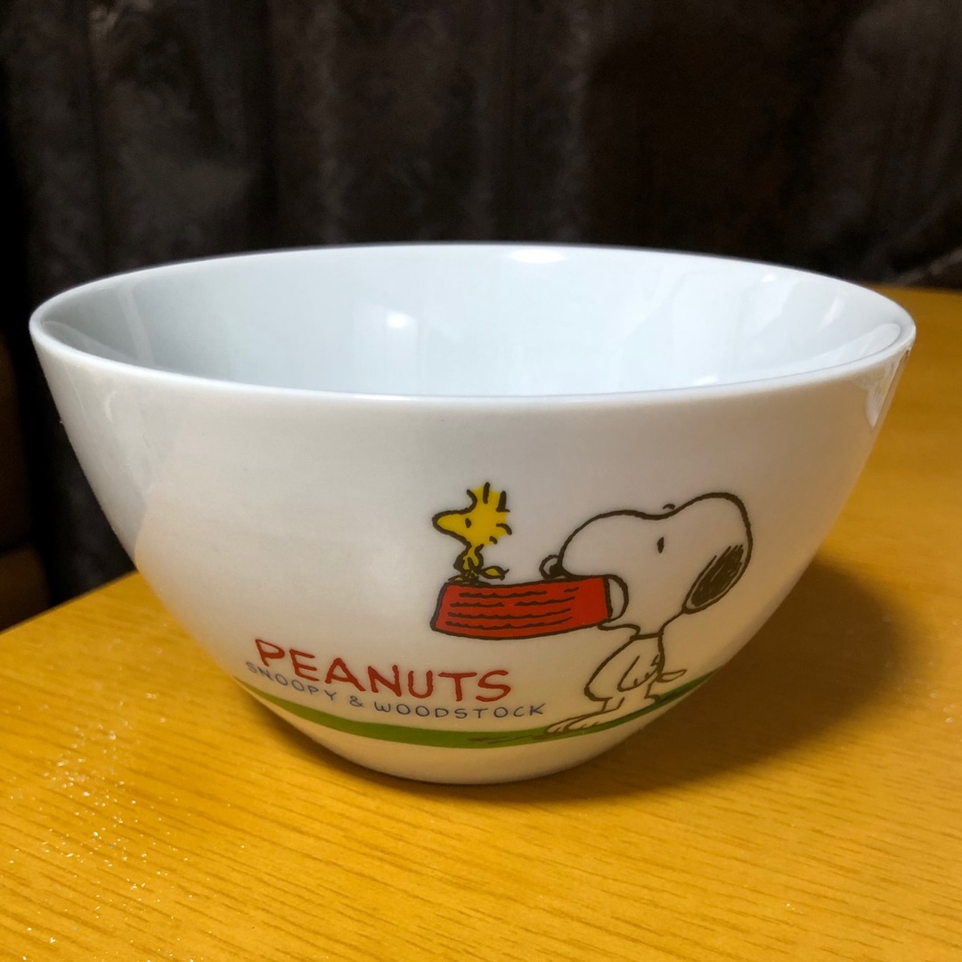 SNOOPY(スヌーピー)のスヌーピーボウル インテリア/住まい/日用品のキッチン/食器(食器)の商品写真