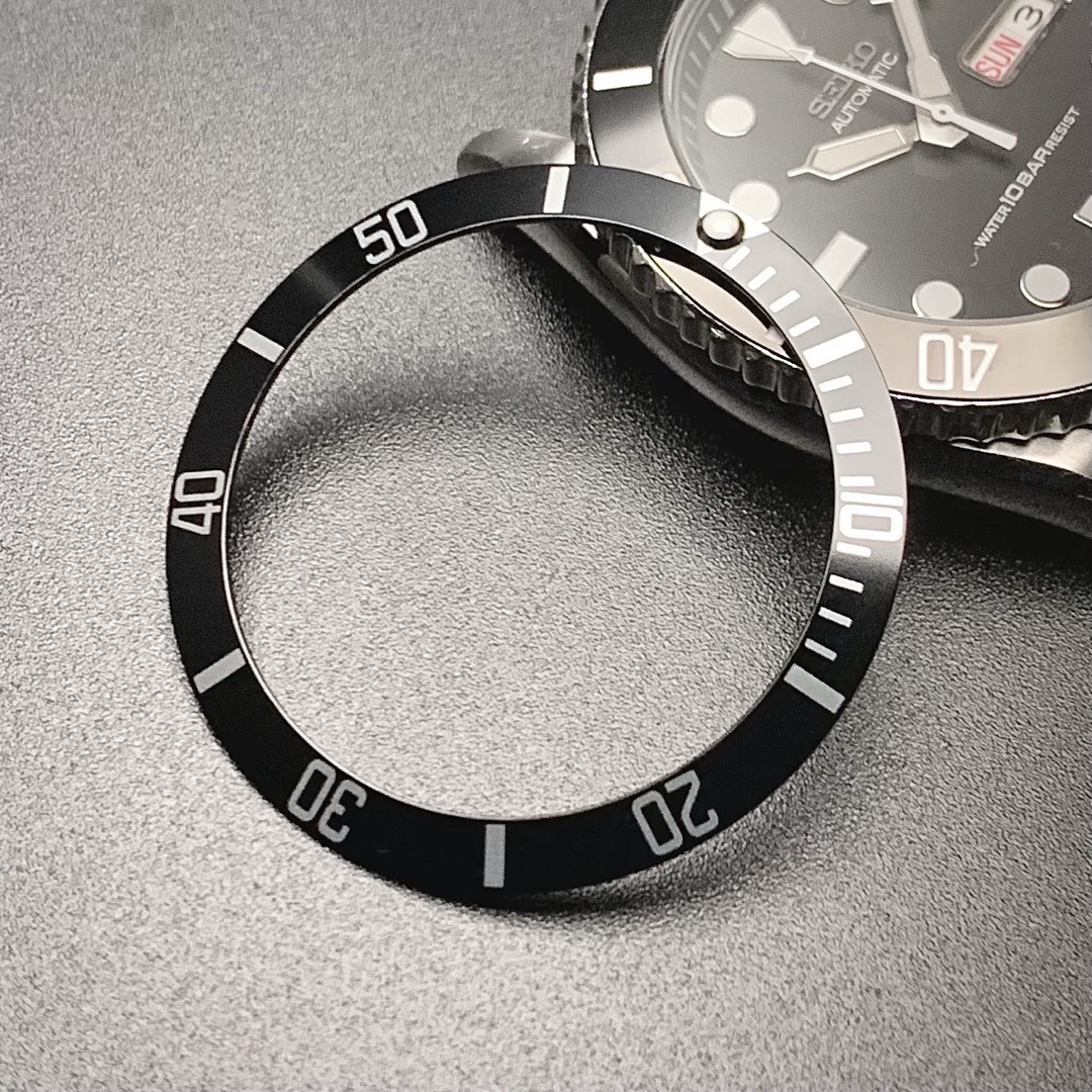 SEIKO(セイコー)の7S26-0040 SKX031 37.6mm インナー ベゼル サブマリーナ メンズの時計(腕時計(アナログ))の商品写真