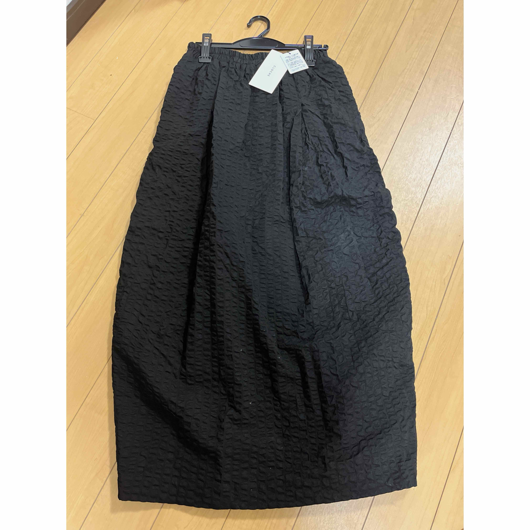 新品未使用　CLOCHE  ロングスカート16280円  サイズ02 レディースのスカート(ロングスカート)の商品写真