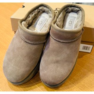 フレームワーク(FRAMeWORK)のFRAMeWORK 【UGG/アグ】CLASSIC SLIPPER(スリッポン/モカシン)