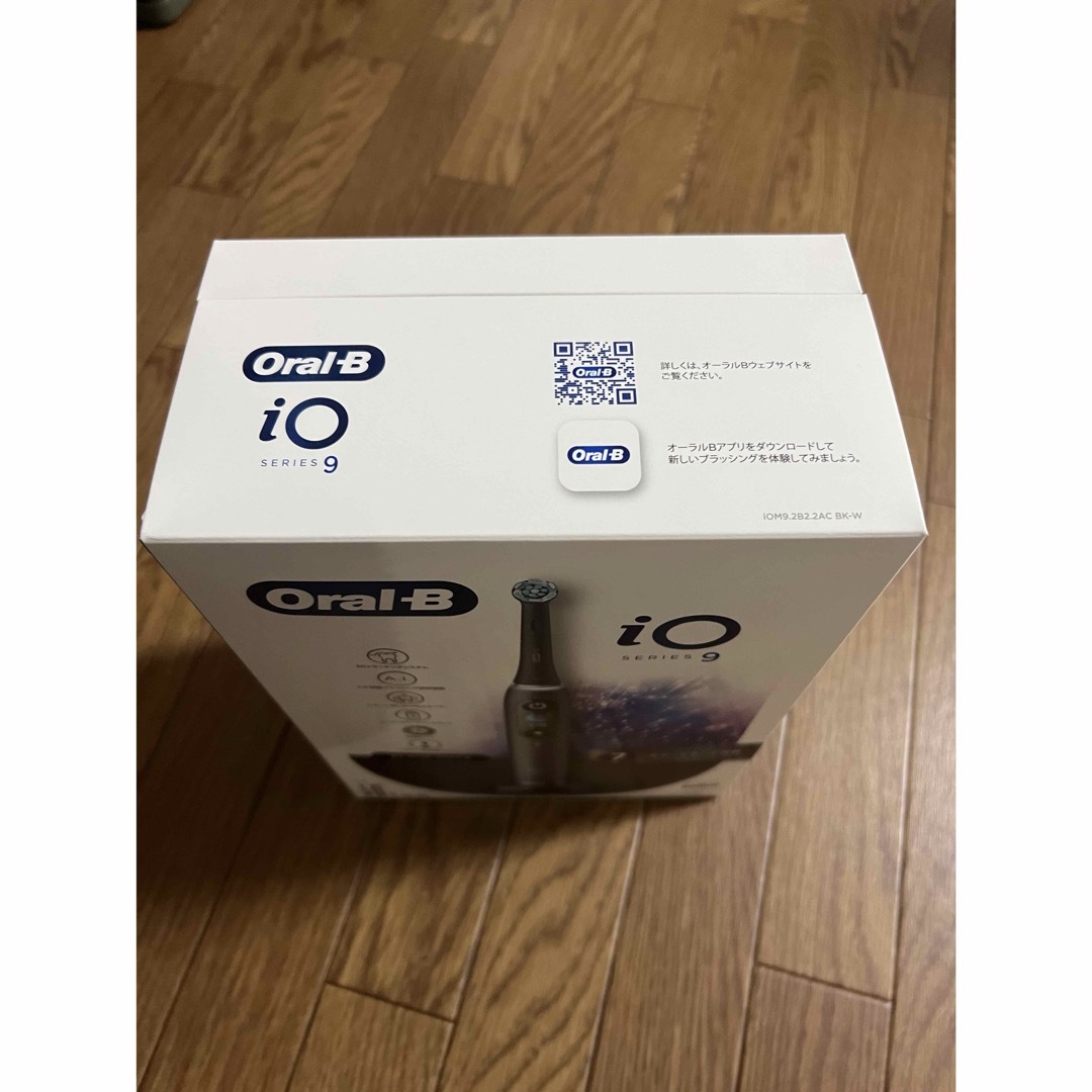 BRAUN(ブラウン)のブラウン　歯ブラシ　Oral-B io9 スマホ/家電/カメラの美容/健康(電動歯ブラシ)の商品写真