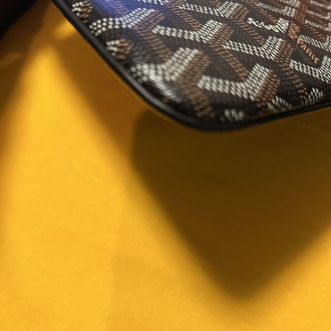 GOYARD(ゴヤール)のGOYARD セナ MM 黒 レディースのバッグ(クラッチバッグ)の商品写真