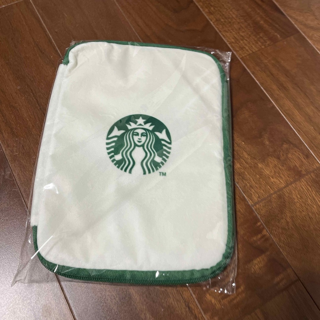 Starbucks(スターバックス)のスターバックス福袋2024リバーシブルマルチケース レディースのファッション小物(ポーチ)の商品写真