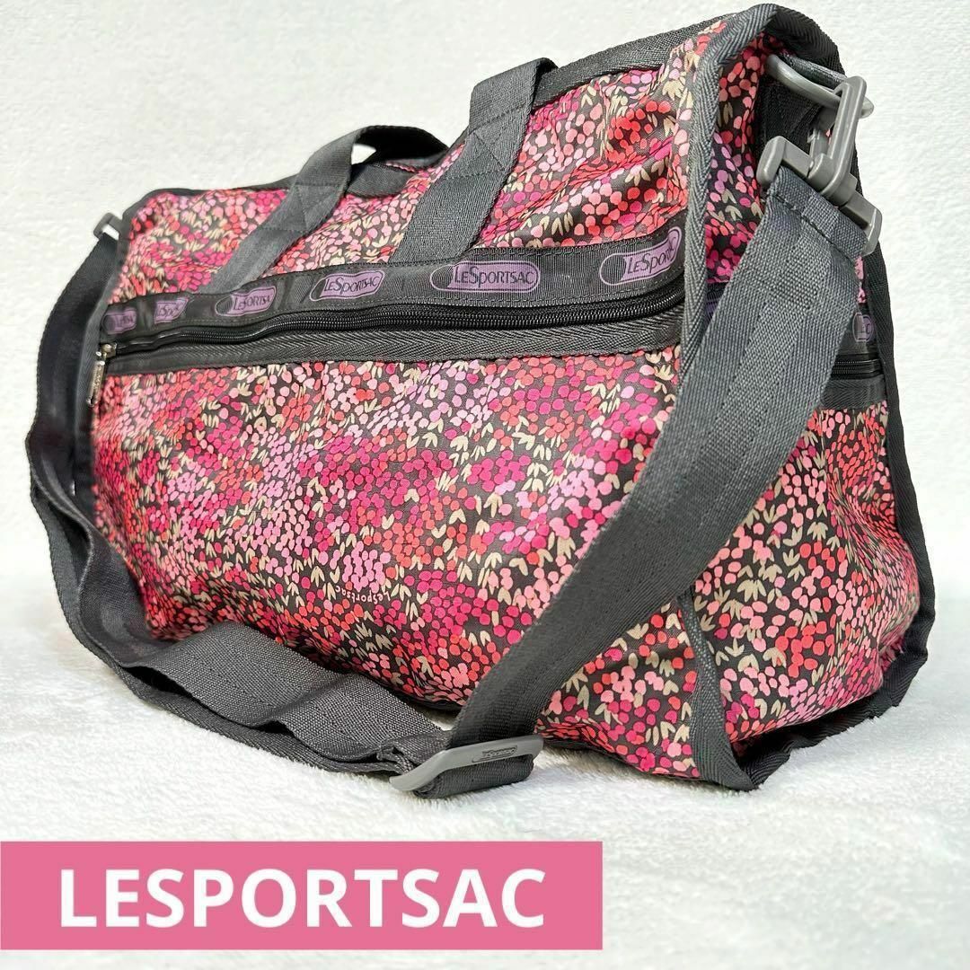 LeSportsac(レスポートサック)のLESPORTSACレスポートサック  ボストン　旅行バッグショルダー　花柄 レディースのバッグ(ボストンバッグ)の商品写真