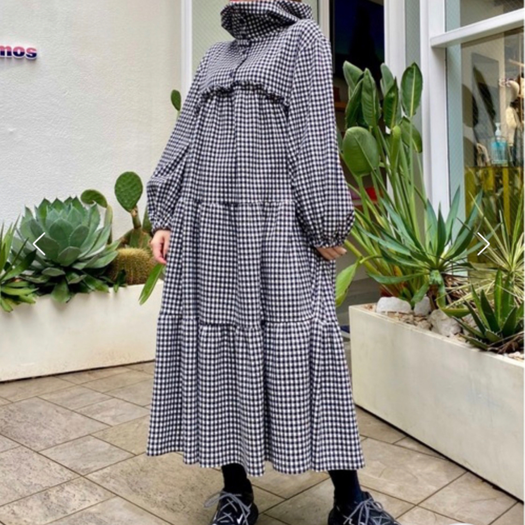 HOLIDAY GINGHAM CHECK TIERED ワンピース　ドレスワンピース