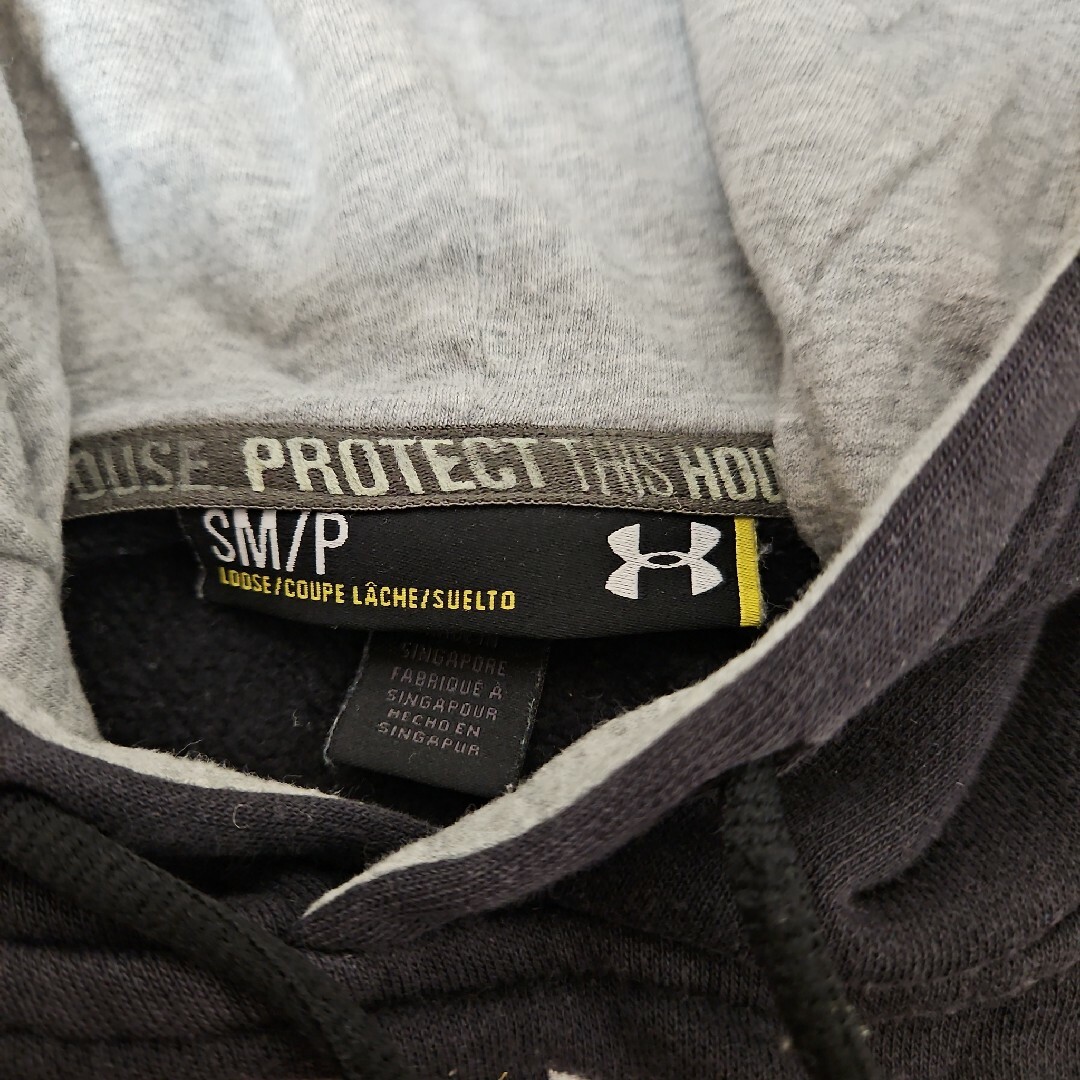 UNDER ARMOUR(アンダーアーマー)のUNDER ARMOUR　トレーナー　パーカー メンズのトップス(パーカー)の商品写真