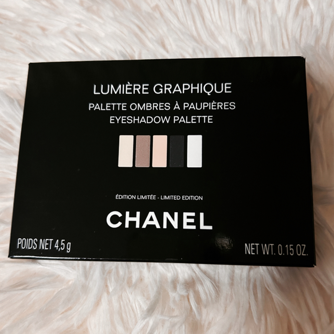 CHANEL(シャネル)の【限定】CHANEL ルミエール　グラフィック（アイシャドウ） コスメ/美容のベースメイク/化粧品(アイシャドウ)の商品写真