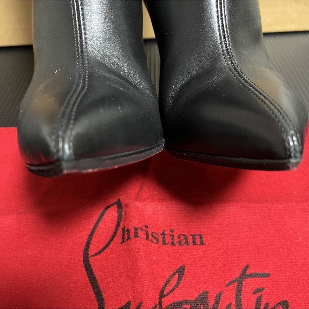 Christian Louboutin(クリスチャンルブタン)のクリスチャンルブタン　35 美品　22cm  ロングブーツ レザー　カーフ　黒 レディースの靴/シューズ(ブーツ)の商品写真