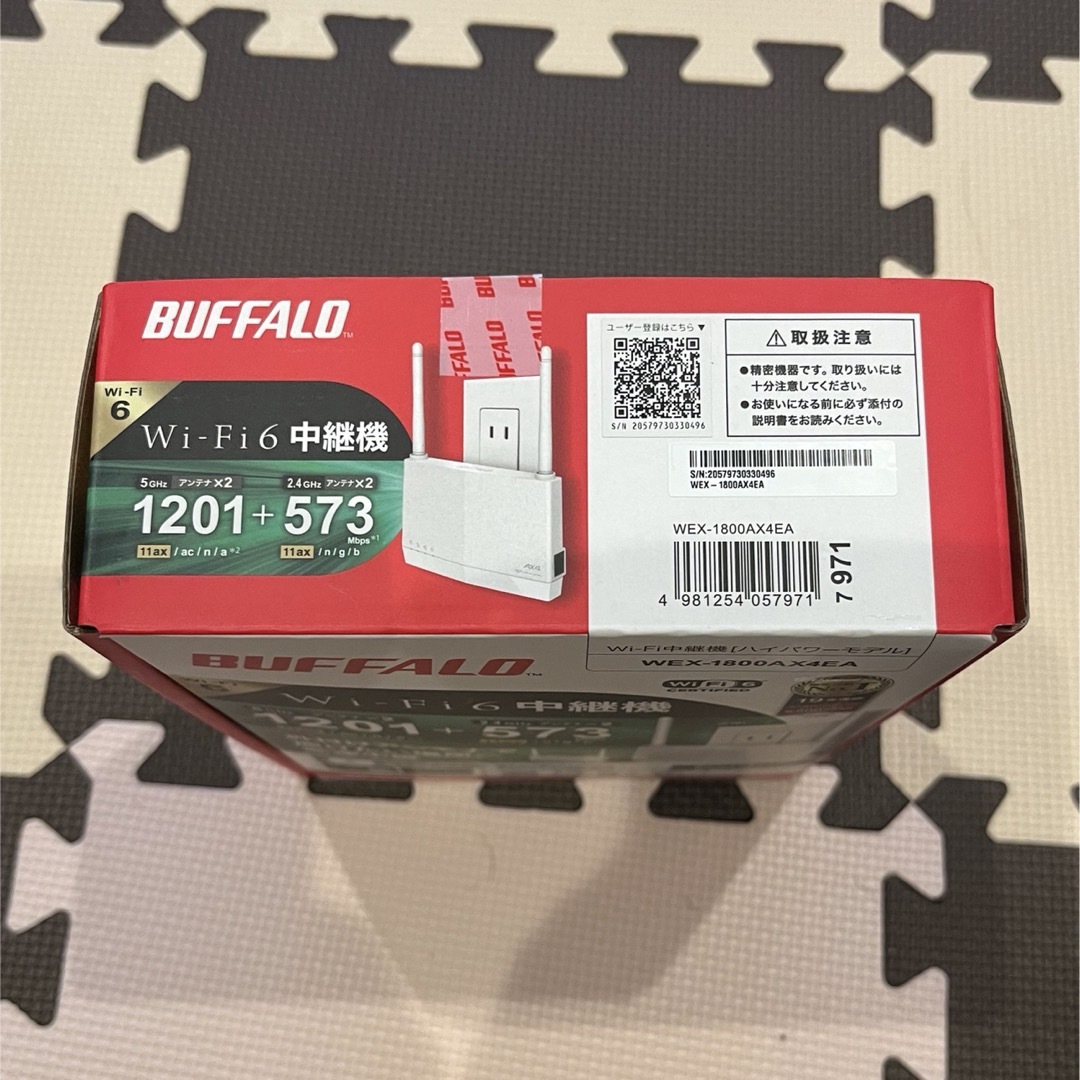 Buffalo(バッファロー)の【新春セール❣️】バッファロー　WiFi中継機 スマホ/家電/カメラのPC/タブレット(PC周辺機器)の商品写真