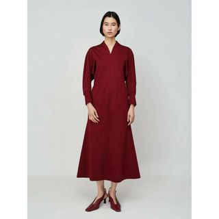 マメ(mame)のマメクロゴウチ V-Neck Classic Cotton Dress クラシッ(ロングワンピース/マキシワンピース)