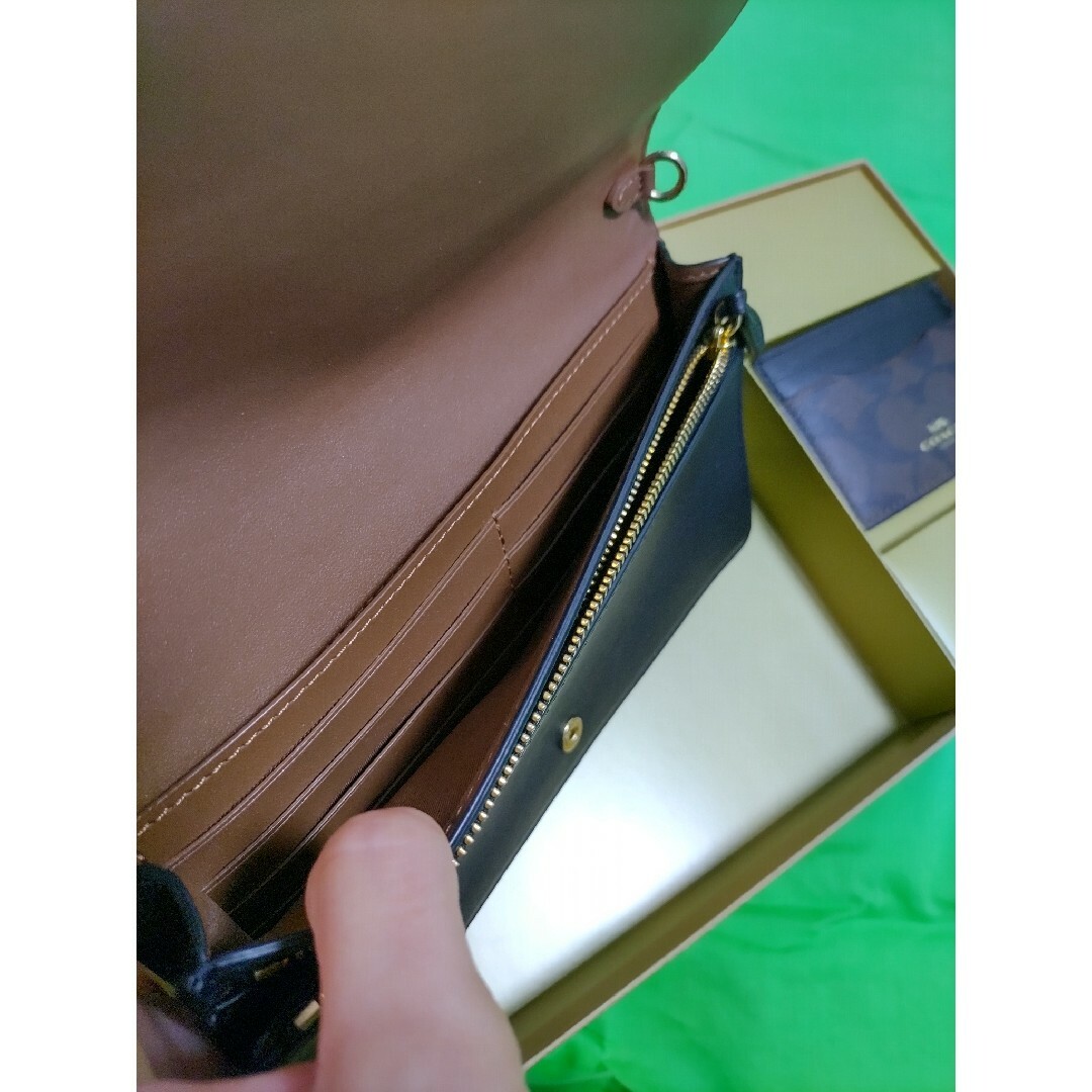 COACH(コーチ)のCOACH　財布ショルダー　名刺入れ レディースのファッション小物(財布)の商品写真