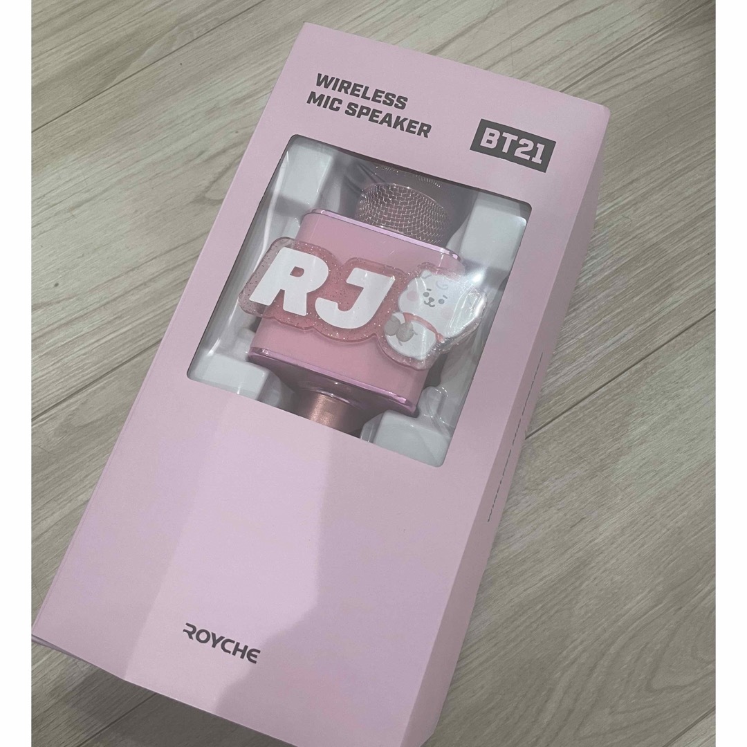 BT21 Bluetooth マイク　　ＲＪ エンタメ/ホビーのタレントグッズ(アイドルグッズ)の商品写真