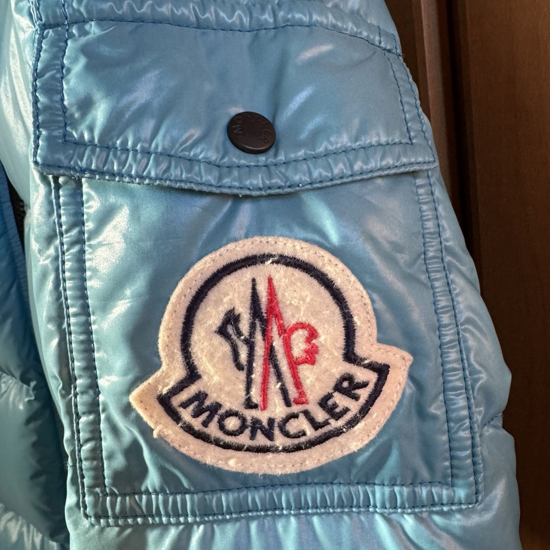 MONCLER(モンクレール)のモンクレール　ダウンジャケット レディースのジャケット/アウター(ダウンジャケット)の商品写真