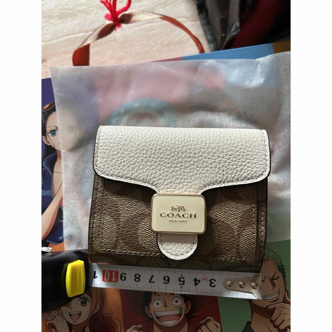 COACH(コーチ)のコーチ　財布　新品　レディース  二つ折り レディースのファッション小物(財布)の商品写真