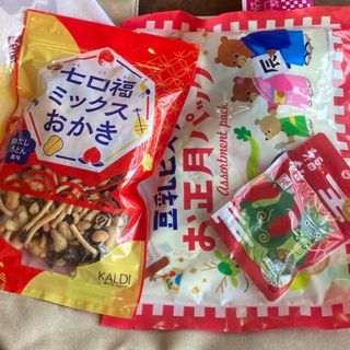 カルディ(KALDI)のカルディ　2024福袋 お菓子3個　(菓子/デザート)