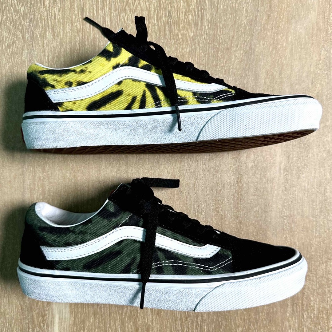 VANS(ヴァンズ)のバンズ【VANS】オールドスクール　　　　　　　　※TIE DIE レディースの靴/シューズ(スニーカー)の商品写真