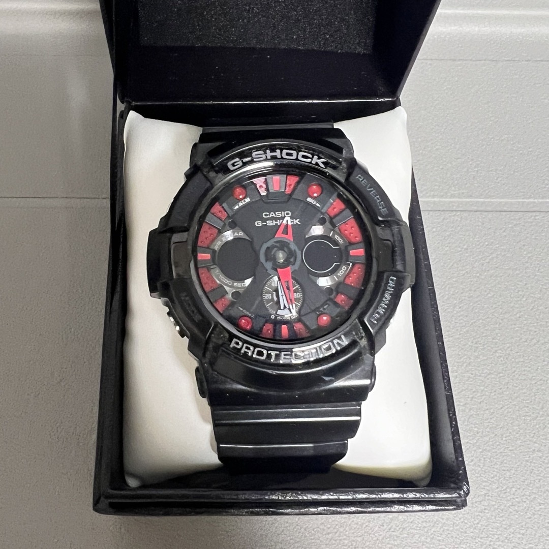 G-SHOCK(ジーショック)のCASIO 腕時計 G-SHOCK Metallic GA-200SH-1AJF メンズの時計(腕時計(アナログ))の商品写真