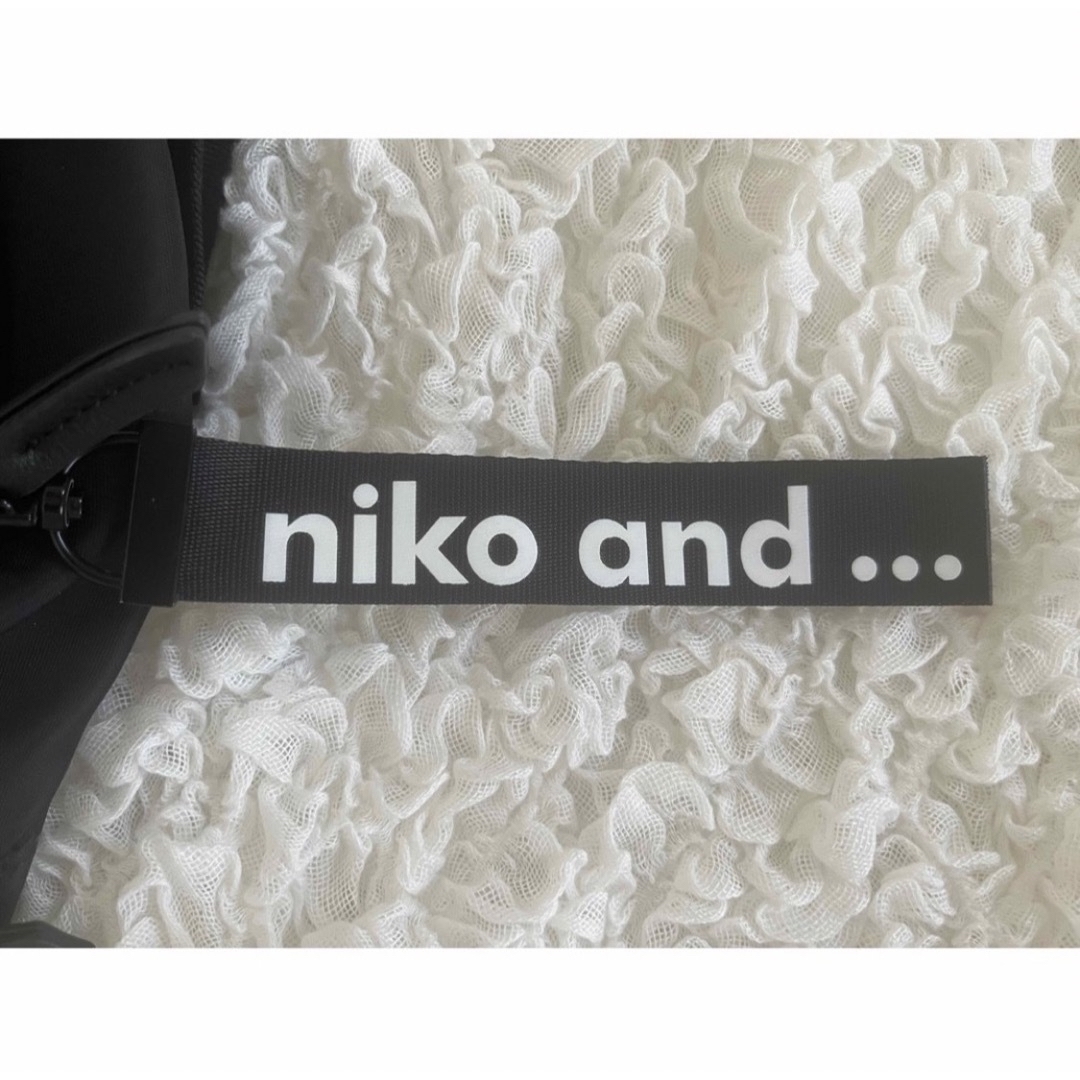 niko and...(ニコアンド)のオリジナルボディバッグ レディースのバッグ(ボディバッグ/ウエストポーチ)の商品写真