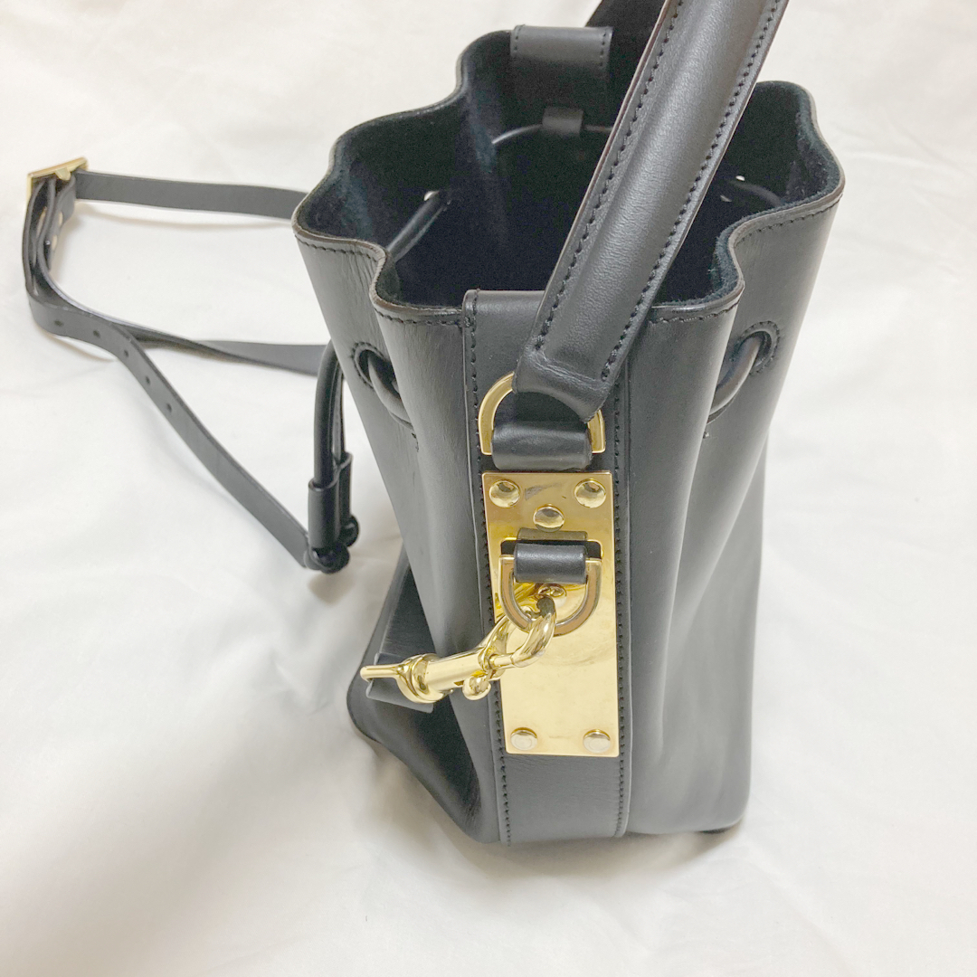 SOPHIE HULME ソフィーヒュルム レザー 巾着バッグ SOPHIE HULME ソフィーヒュルム レザー 巾着バッグ